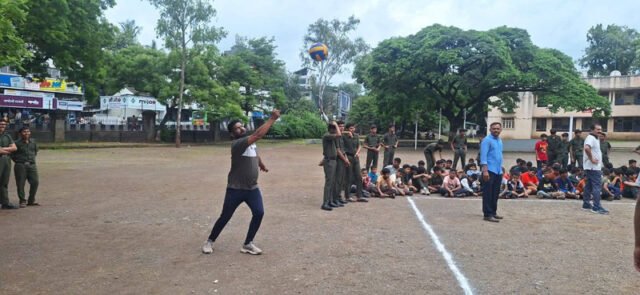 Volley Ball Match – Staff Vs Students (21)